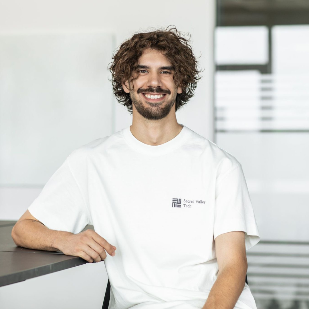 Portrait von Luca Urlacher, COO von Sacred Valley Tech